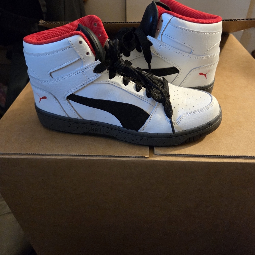Puma Kids High-Top Sneakers White Black Red Trim